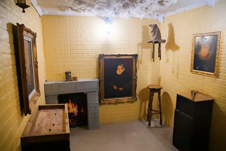 Wizard World escape room
